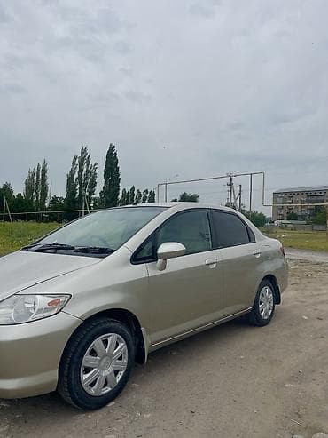 авто сатуу: Honda Fit Aria: 2003 г., 1.5 л, Автомат, Бензин, Седан — 4
