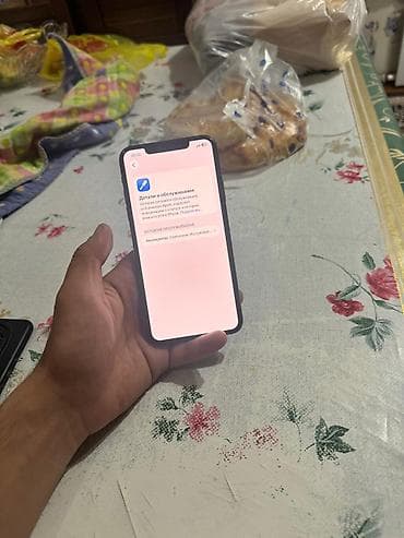 телефон 11 айфон: IPhone 11 Pro Max, Б/у, 64 ГБ, Alpine Green, Защитное стекло, 71 % — 3
