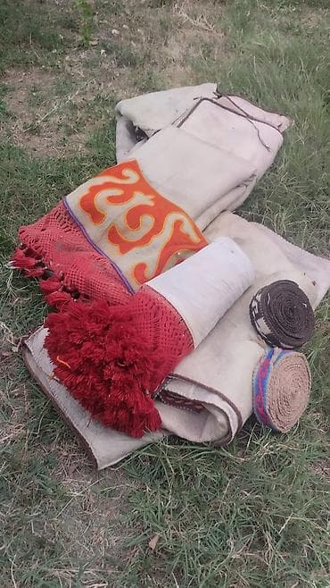 оптом одежды: Юрта высота175 см.диаметр200 см. натур.войлок. (традиционная разборная — 1