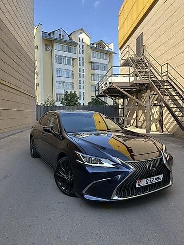 Lexus ES: 2021 г., 2.5 л, Автомат, Бензин, Седан — 3