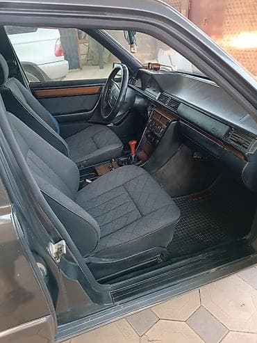 мерс 124 дверные карты: Mercedes-Benz W124: 1994 г., 0.2 л, Механика, Бензин, Седан — 4