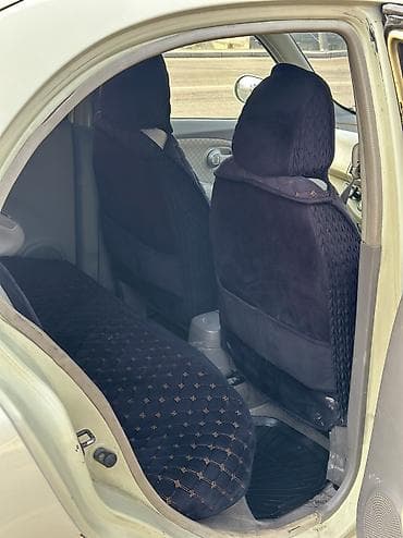 тайота марч: Nissan March: 2002 г., 1.3 л, Автомат, Газ, Хэтчбэк — 9