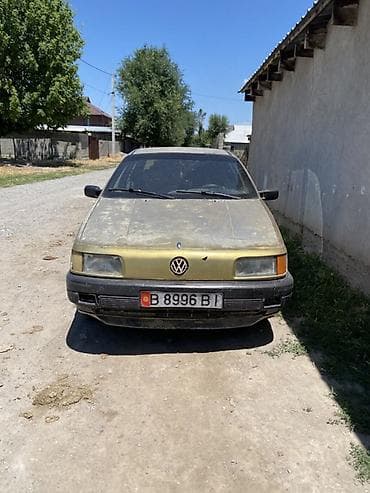 Volkswagen Passat: 1990 г., 1.8 л, Механика, Бензин, Седан — 5