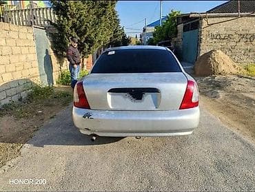 дайхатсу сирен: Daewoo Nubira: 1999 г., Автомат — 2