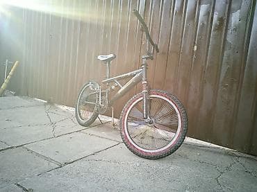 сулья: BMX велосипед для трюков и катания в парке/стрит. Особенности: - — 3