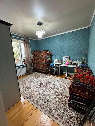 Продается дом с бизнесом в жм. Ак ордо 3 Площадь: 4 соток, размером