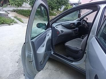 211 6 3: Nissan Almera Tino: 2003 г., 1.8 л, Механика, Бензин, Минивэн — 10