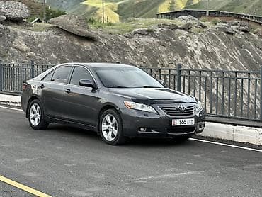 Транспорт: Toyota Camry: 2008 г., 2.4 л, Механика, Бензин, Седан — 2
