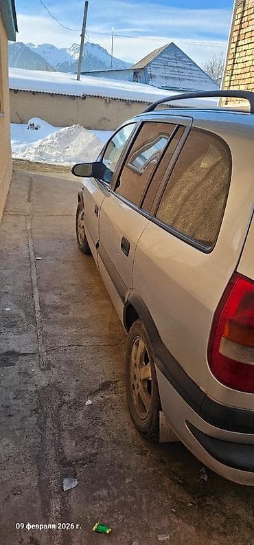 lada largus: Opel Zafira: 2001 г., 1.8 л, Механика, Бензин, Минивэн — 2