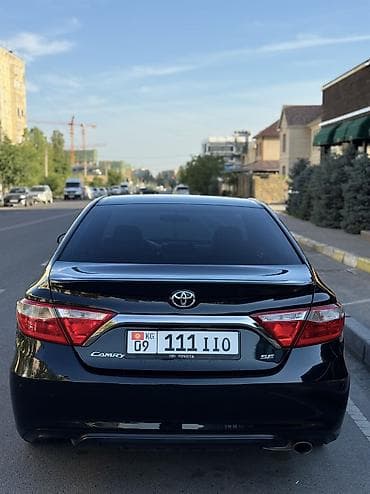 Toyota Camry: 2016 г., 2.5 л, Автомат, Бензин, Седан — 2