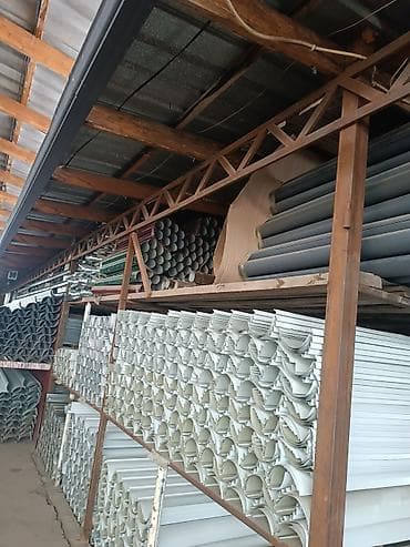 профиль примыкания: Металлические элементы водосточной системы и кровельные доборные — 3