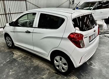 211 mers: Chevrolet Spark: 2017 г., Автомат, Бензин, Хэтчбэк — 5