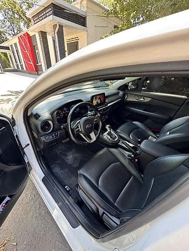 Транспорт: Kia K3: 2020 г., 1.6 л, Автомат, Бензин, Седан — 10