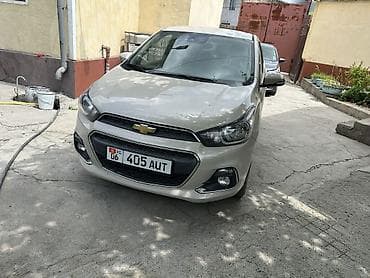 шевралета: Chevrolet Spark: 2017 г., 1 л, Автомат, Бензин, Хэтчбэк — 1