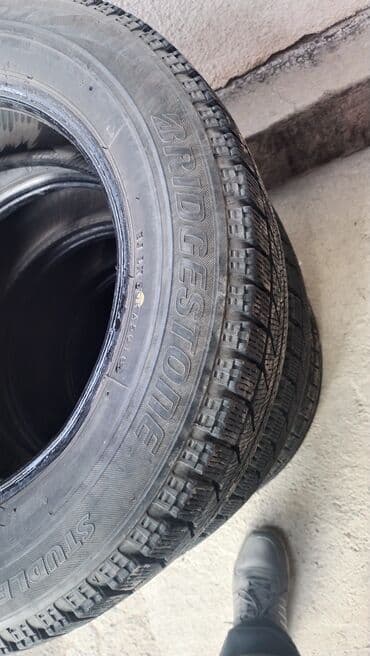 шины на спецтехнику бишкек: Шины 185 / 65 / R 15, Зима, Б/у, Комплект, Легковые, Япония, Bridgestone — 6