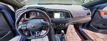 Продажа авто: Hyundai Elantra: 2018 г., 1.6 л, Робот, Бензин, Седан — 6