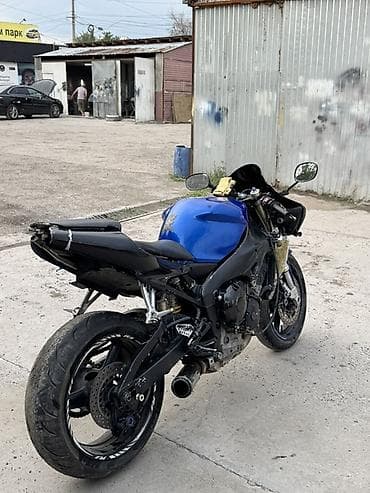 Мототехника: Спортбайк Yamaha, 1000 куб. см, Бензин, Чоңдор үчүн — 4