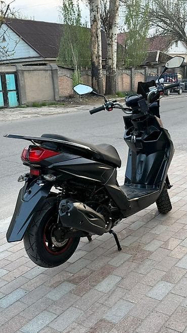 cvt: Скутер DAWANG, городского класса с внедорожным акцентом. Основные — 3