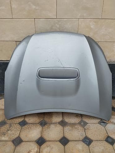 step: Капот с воздухозаборником для Subaru Impreza WRX/STI (седан/хэтчбек — 1