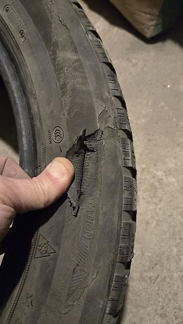 автомобильная шина: Шины 275 / 45 / R 20, Зима, Б/у, Пара, Легковые, TRIANGLE — 2