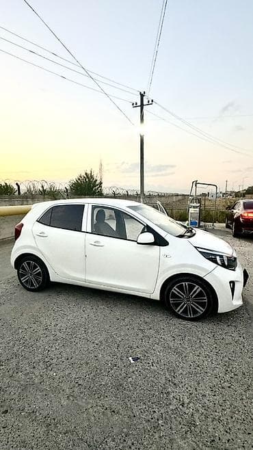 car parking ключ: Kia Picanto: 2017 г., 1 л, Автомат, Бензин, Хэтчбэк — 2