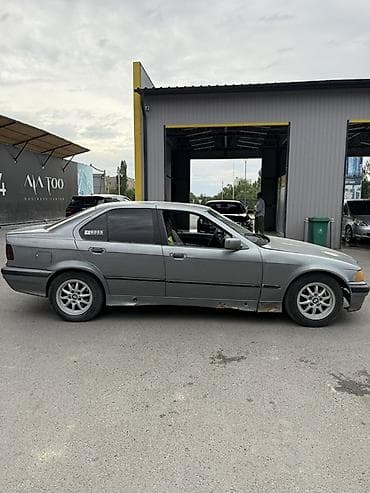 e36 купе: BMW 3 series: 1991 г., 1.8 л, Механика, Бензин, Седан — 2