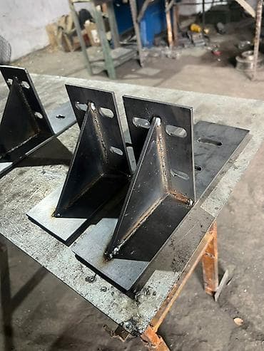 арматура металл: Стальные угловые кронштейны усиленные (комплект 2 шт.) - Материал — 4