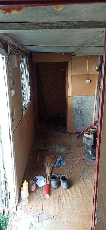 бишкек трансы эскорт: Передвижной бытовой вагончик на колесном шасси. Состояние хорошее — 9