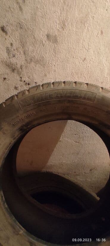 шины на мерседес: Шины 185 / 60 / R 15, Зима, Б/у, Пара, Легковые, Германия, Michelin — 1