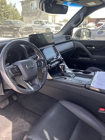 багаж на лексус: Lexus LX: 2022 г., 3.5 л, Автомат, Бензин, Внедорожник — 3
