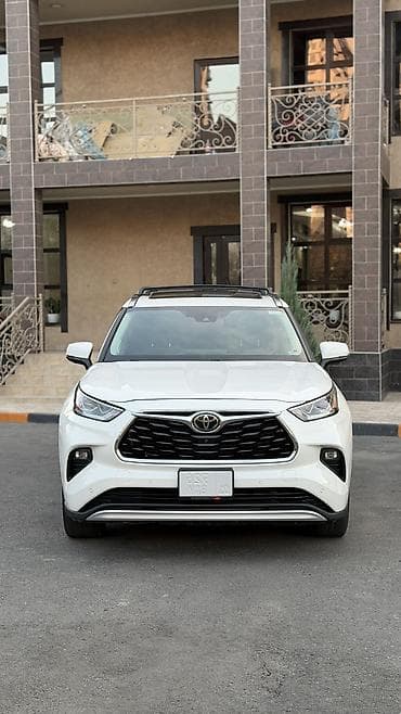 Toyota Highlander: 2020 г., 3.5 л, Автомат, Бензин, Кроссовер