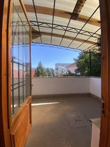 сдаю дом красный строитель: 400 м², 7 комнат, Утепленный, Бронированные двери, Видеонаблюдение — 14