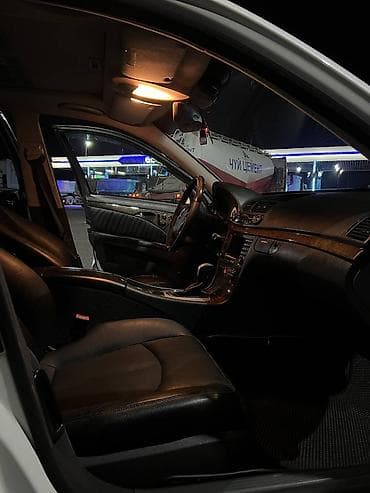 ом: Mercedes-Benz E-Class: 2004 г., 5 л, Автомат, Бензин, Седан — 7