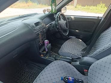 bme e34: Toyota Corolla: 2000 г., 1.8 л, Автомат, Бензин, Хэтчбэк — 2