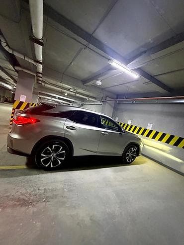 Lexus RX: 2019 г., Вариатор, Бензин