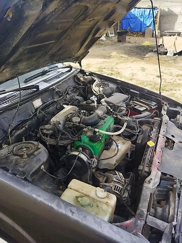 мотор авто: Mazda 626: 1987 г., 2 л, Ручные, Бензин, Седан — 1