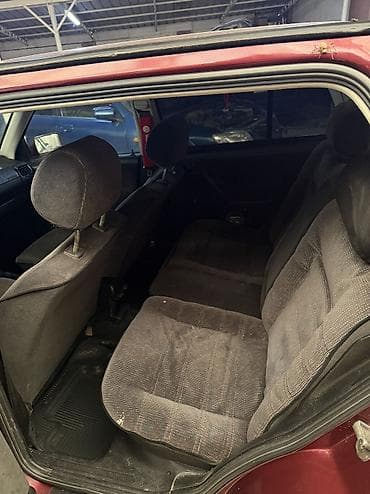 продаю эксковаторы: Volkswagen Vento: 1994 г., 1.8 л, Механика, Бензин, Седан — 9