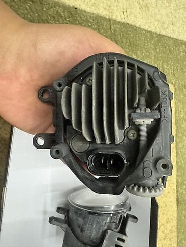 devo lasetti: Комплект противотуманных фар Lexus 2014 г., Б/у, Оригинал, Япония — 4