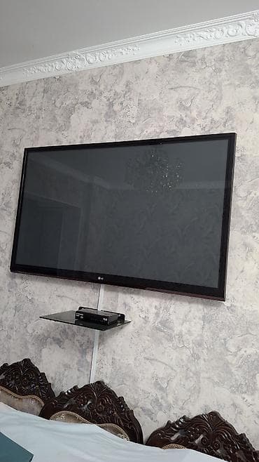 led matrix panel: Телевизор LG с настенным креплением - Диагональ экрана: примерно — 1
