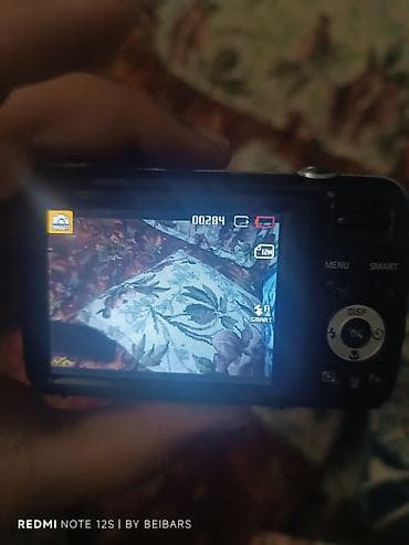 redmi 11 note: Компактная цифровая фотокамера с экраном и кнопочным управлением — 1