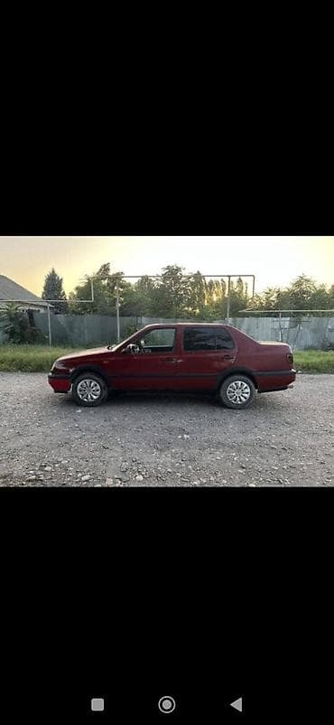 transporter multivan: Volkswagen Vento: 1994 г., 1.8 л, Механика, Бензин, Седан — 4