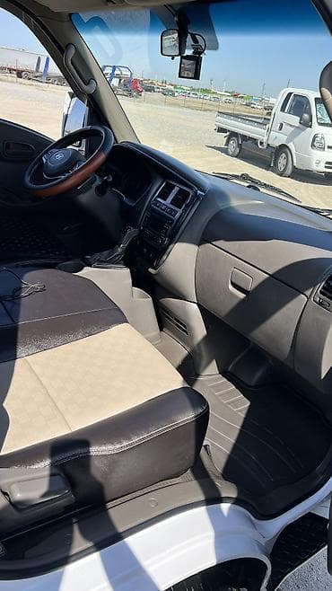 byd e9: Hyundai Porter: 2020 г., Автомат, Электромобиль — 4
