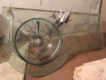 продам раковину бу: Продаю раковину со смесителем в виде дельфина, в хорошем состоянии — 4