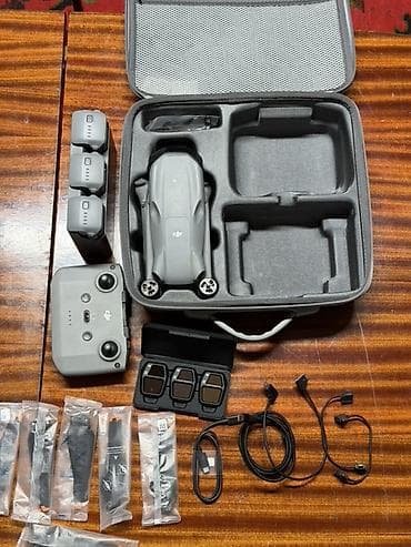 сенсорные магнитолы для авто: Дрон DJI Air 3S (на запчасти), пульт, 3 аккумулятора, зарядное — 1