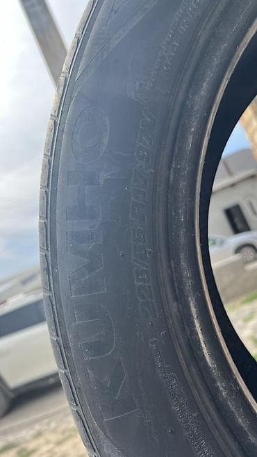 22555 r17: Шины 225 / 55 / R 17, Лето, Комплект, Легковые, Корея, Kumho — 1