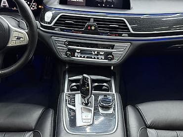 м бампера: BMW 7 series: 2021 г., 4.4 л, Автомат, Бензин, Седан — 10