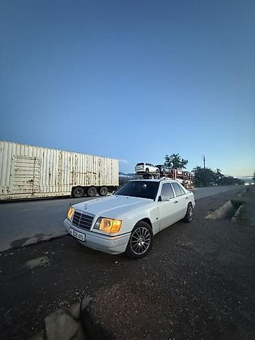 Продажа авто: Mercedes-Benz W124: 1994 г., 2.3 л, Автомат, Бензин, Седан — 4