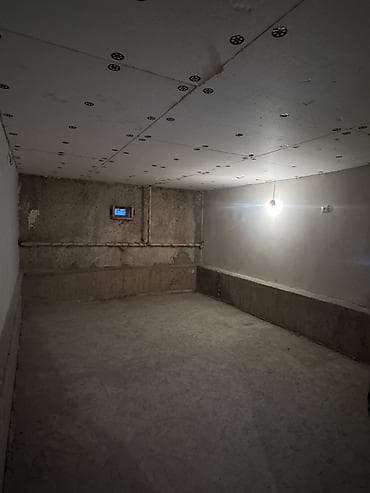 Үйлөрдү ижарага берүү: 300 м², 5 бөлмө, Лоджия — 4