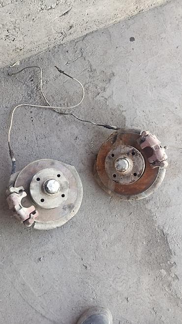 Автокосметика: Задние дисковые тормоза оригинал подходят на гольф 2 гольф 3 венто — 1