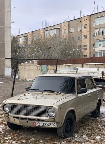 ВАЗ (ЛАДА) 2101: 1981 г., Механика, Седан